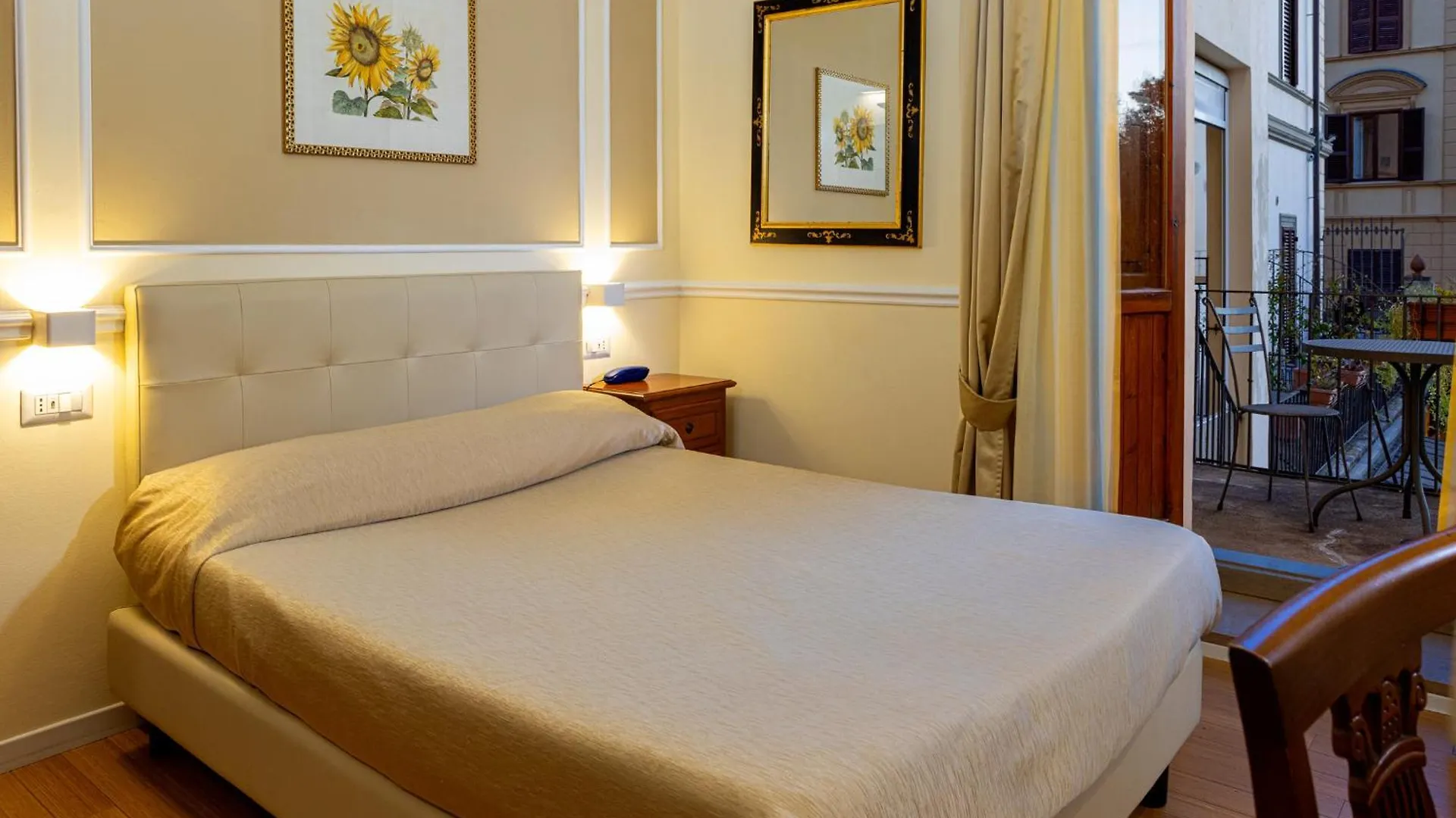 Albergo Chiusarelli Siena Hotel