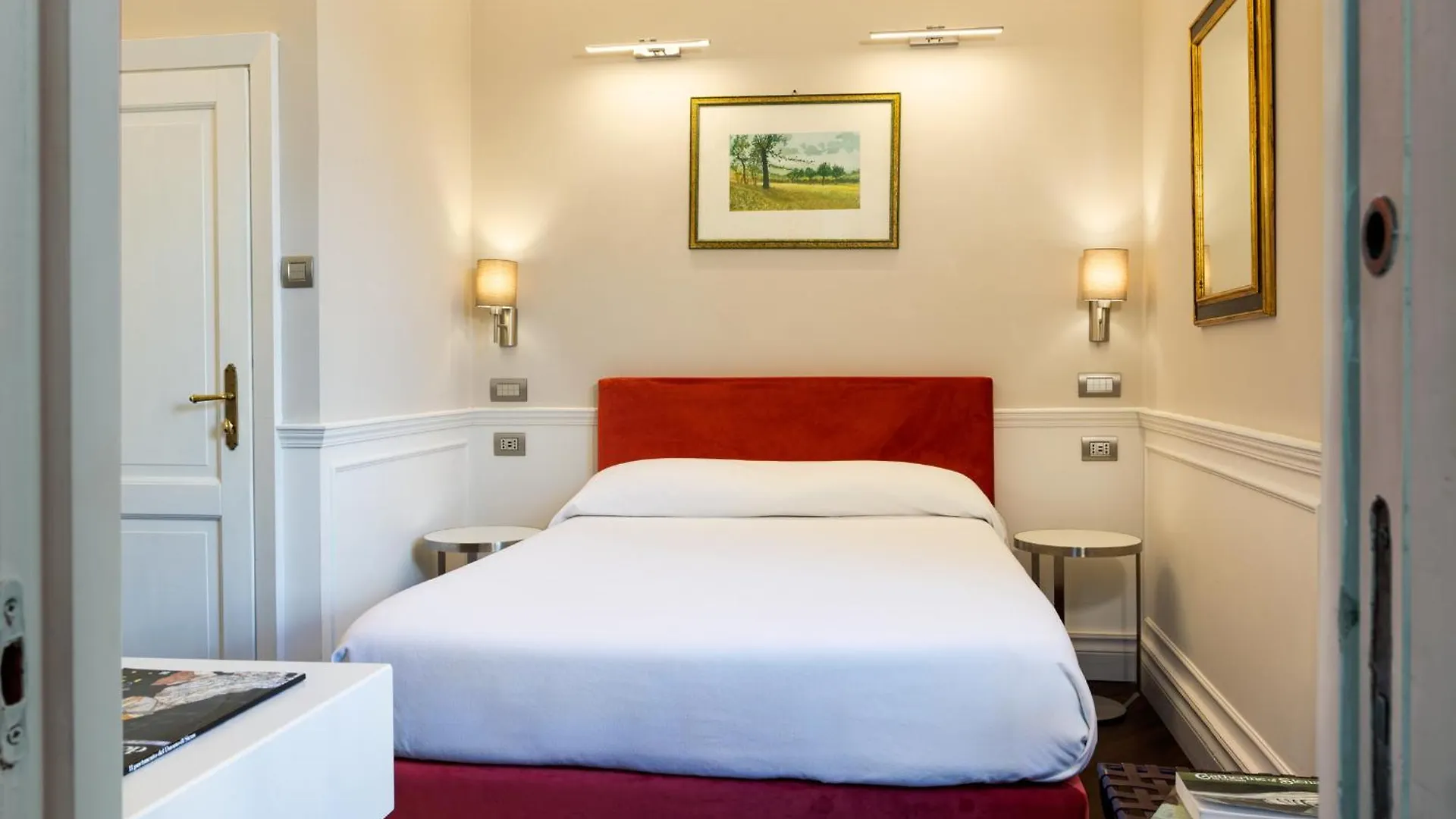 Albergo Chiusarelli Siena 3*,