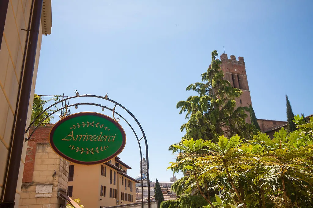 Albergo Chiusarelli Siena 3*,  Italy
