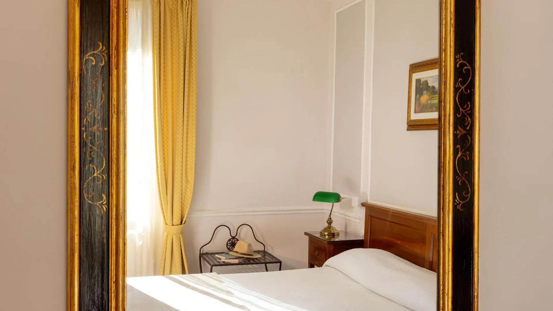 Albergo Chiusarelli Siena Hotel